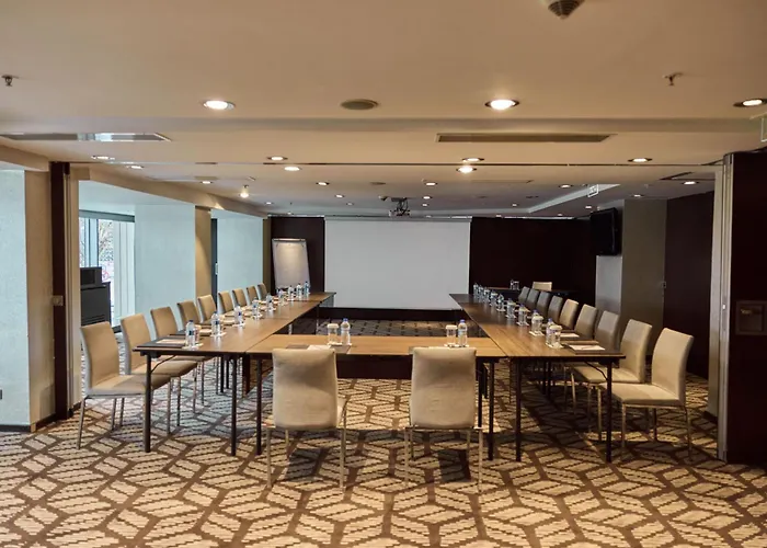 Отель Avantgarde Urban Levent