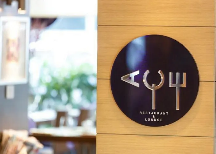 Отель Avantgarde Urban Levent Стамбул